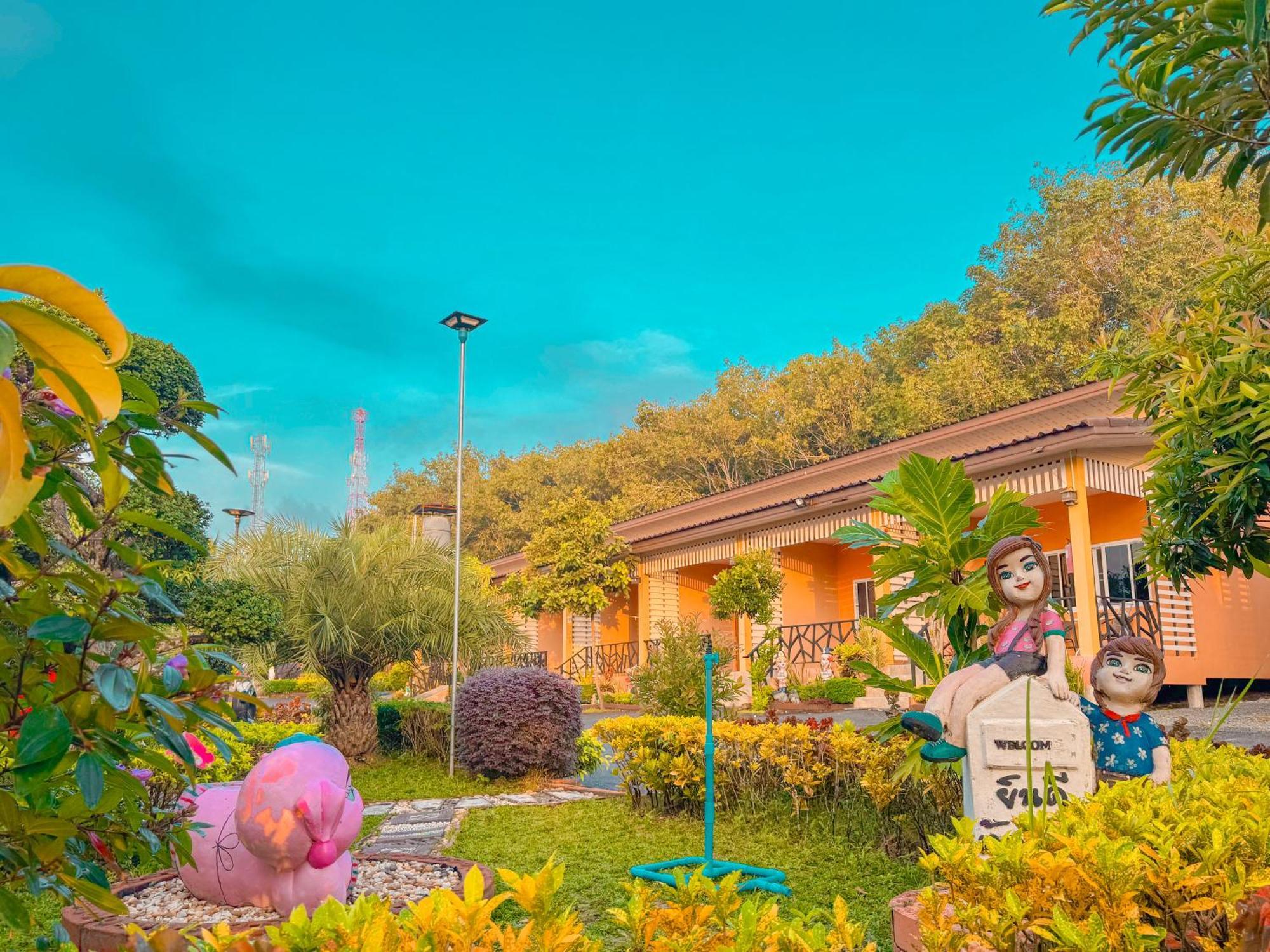 Отель Baan Suan Mee Tang Чантабури Экстерьер фото